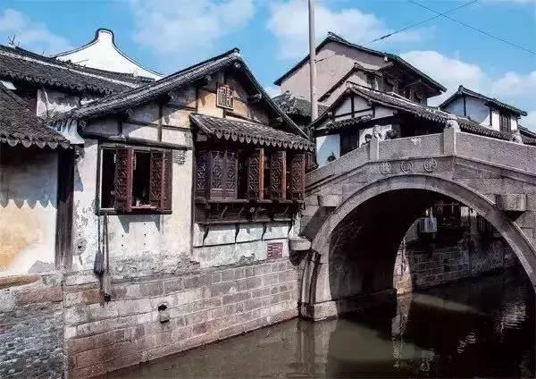逃离危险禁地